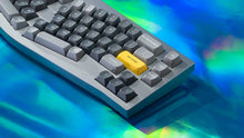 Load image into Gallery viewer, Keychron Q8 Aluminum Mechanical Keyboard Knob RGB QMK HotSwap 68-keys 65% Alice ANSI Layout